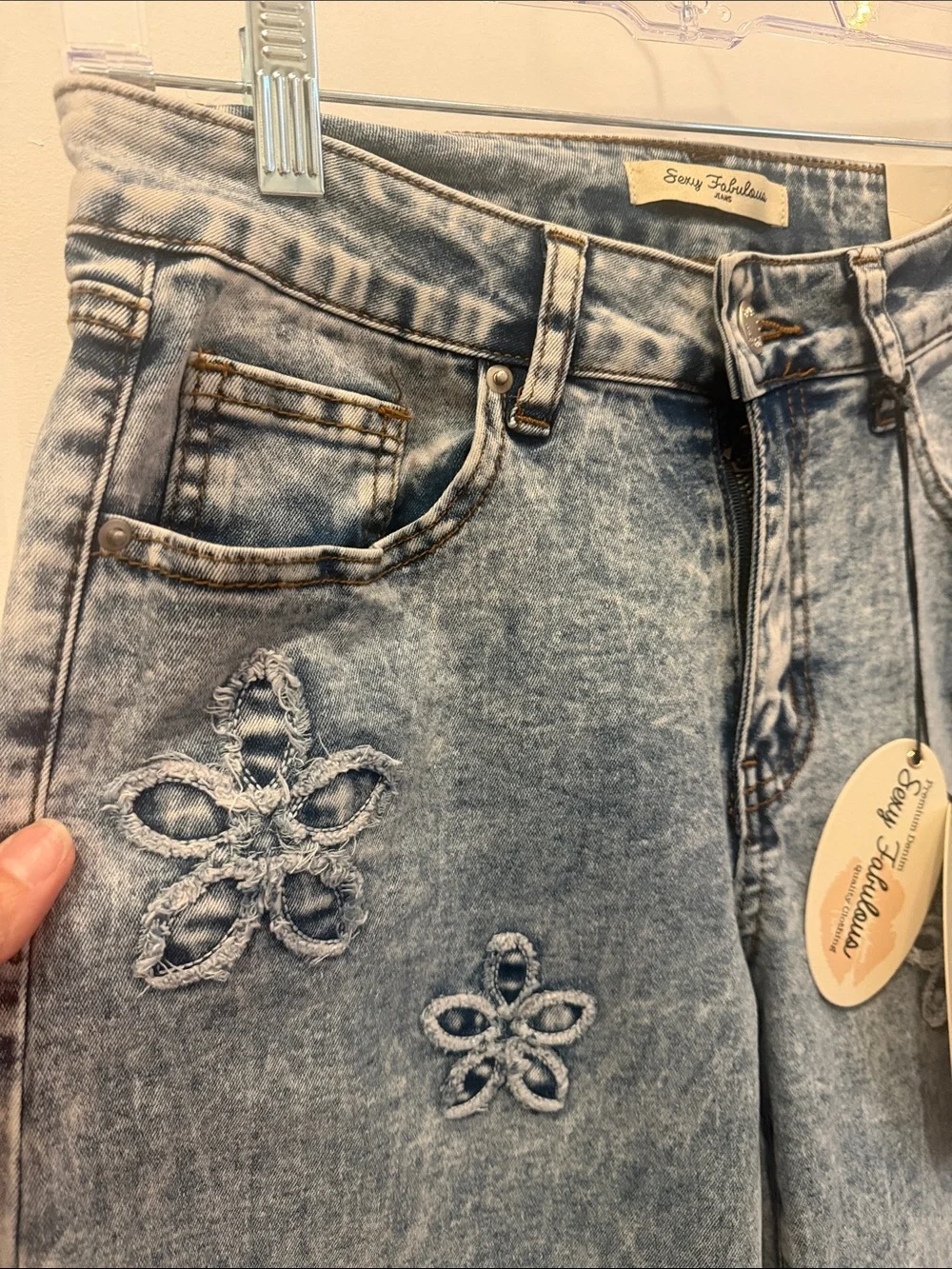 Embroidered Floral Light Wash Women’s Jeans